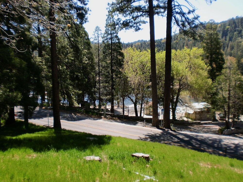 Фото The North Shore Inn