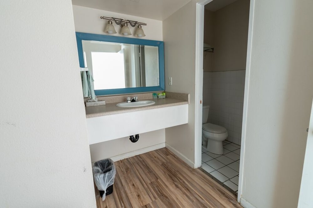 Фото Ocean Villa Inn