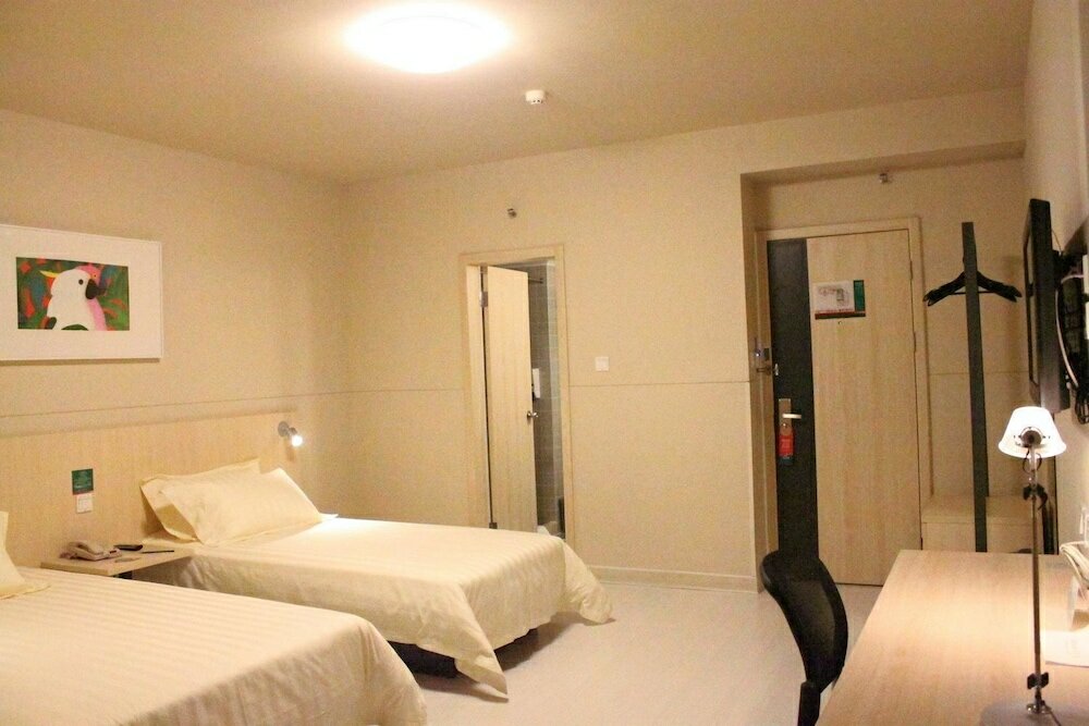 Фото Jinjiang Inn Quanzhou Kaiyuan Temple