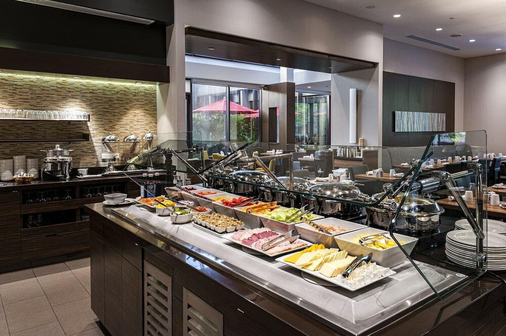 Фото Hotel Bonaventure Montreal