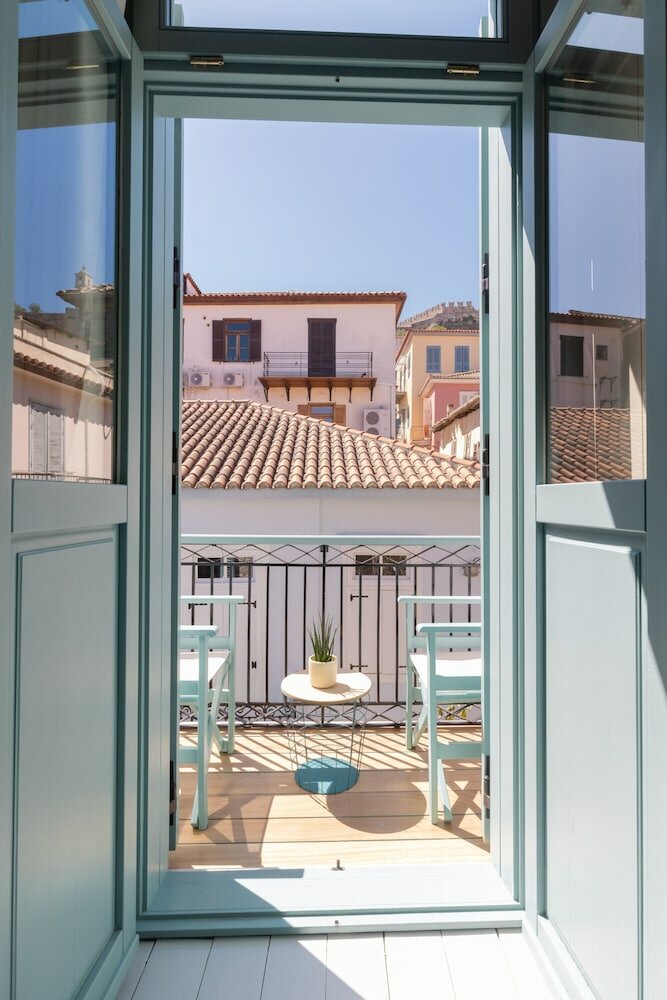 Фото 999 Luxury Hotel