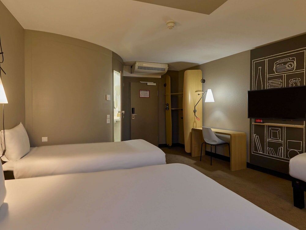 Фото Ibis Bern Expo