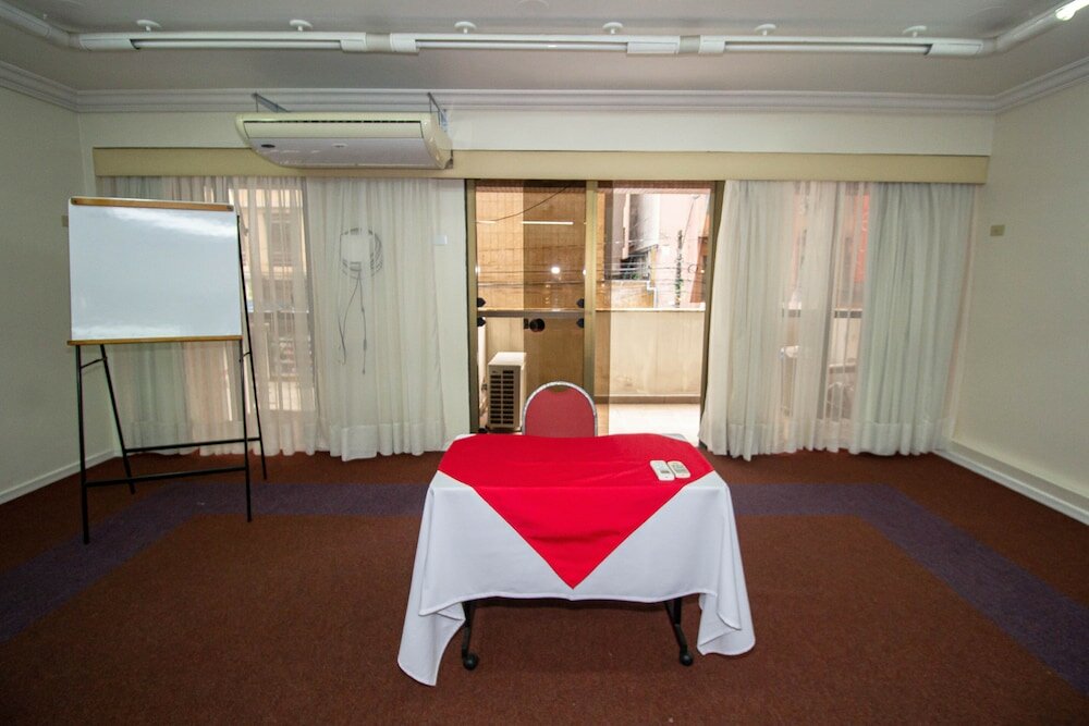 Фото Trevi Hotel & Business