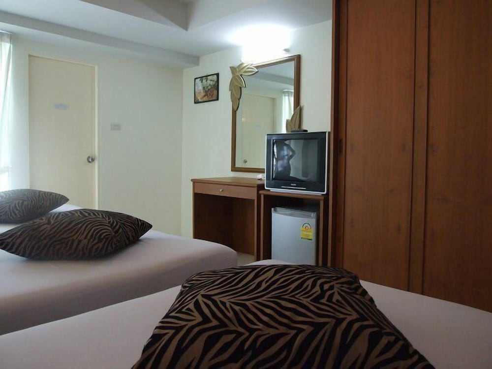 Фото Sukwilai Hotel