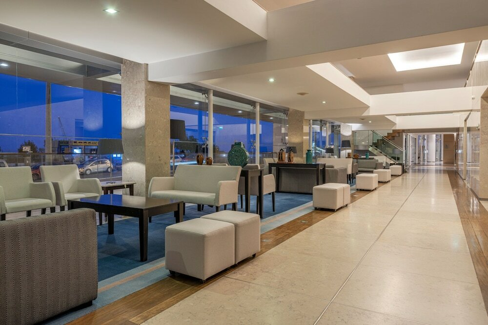 Фото Hotel Marina Atlântico by Bensaude Hotels