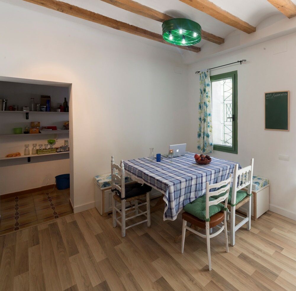 Фото Hostal Cling 43