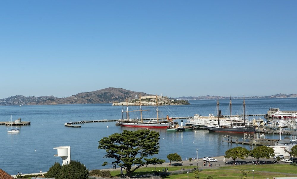 Фото Fairmont Heritage Place, Ghirardelli Square