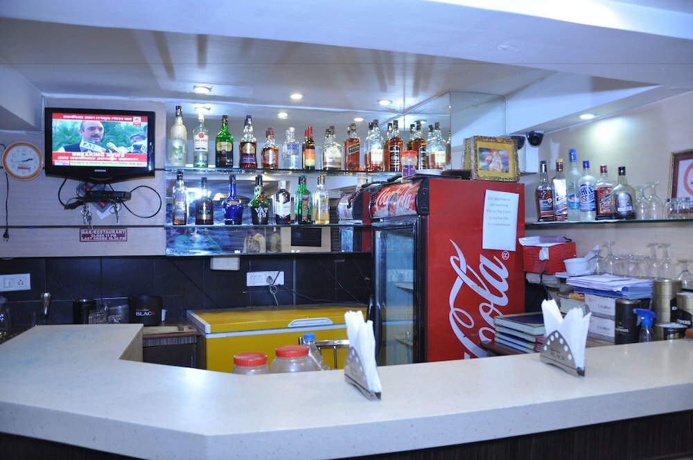 Фото Отель Executive Tower