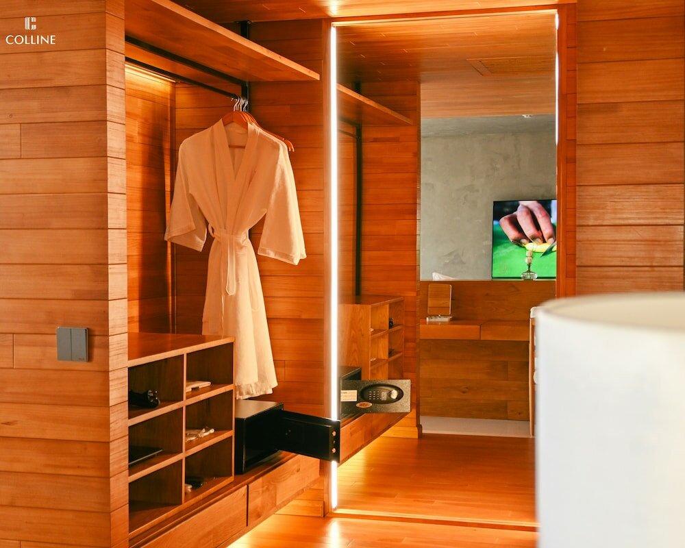 Фото Hôtel Colline