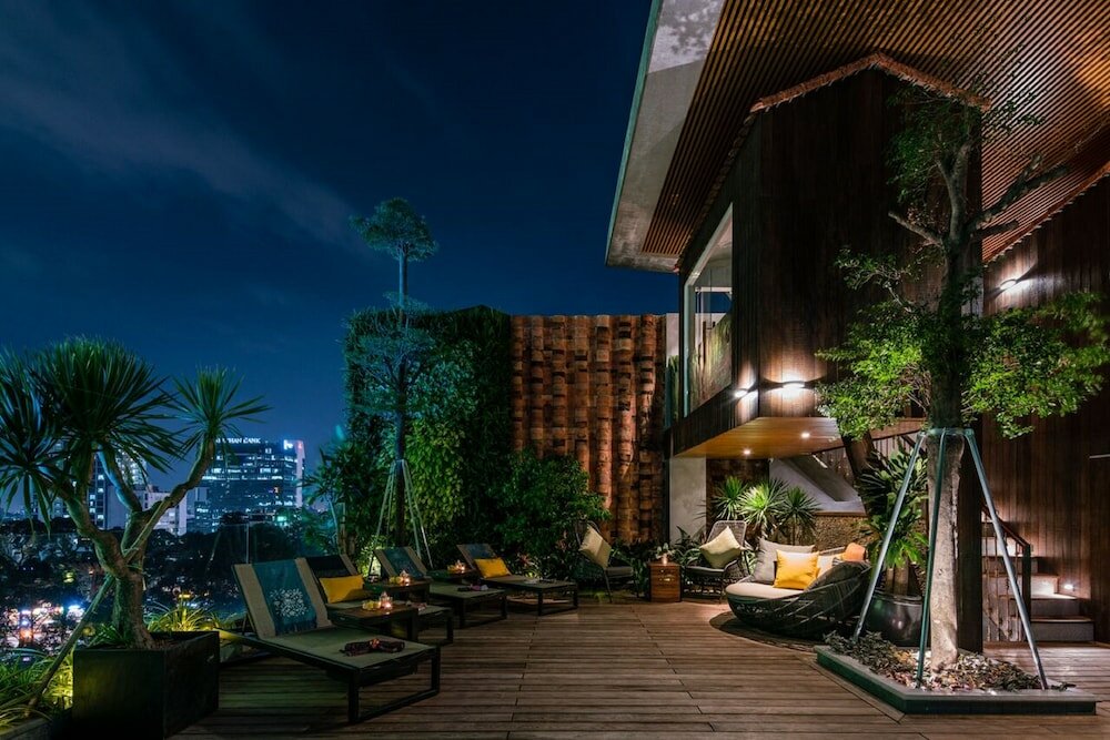 Фото Au Lac Legend Hotel