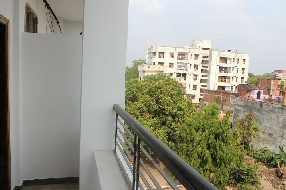 Фото Hotel Gupta Inn