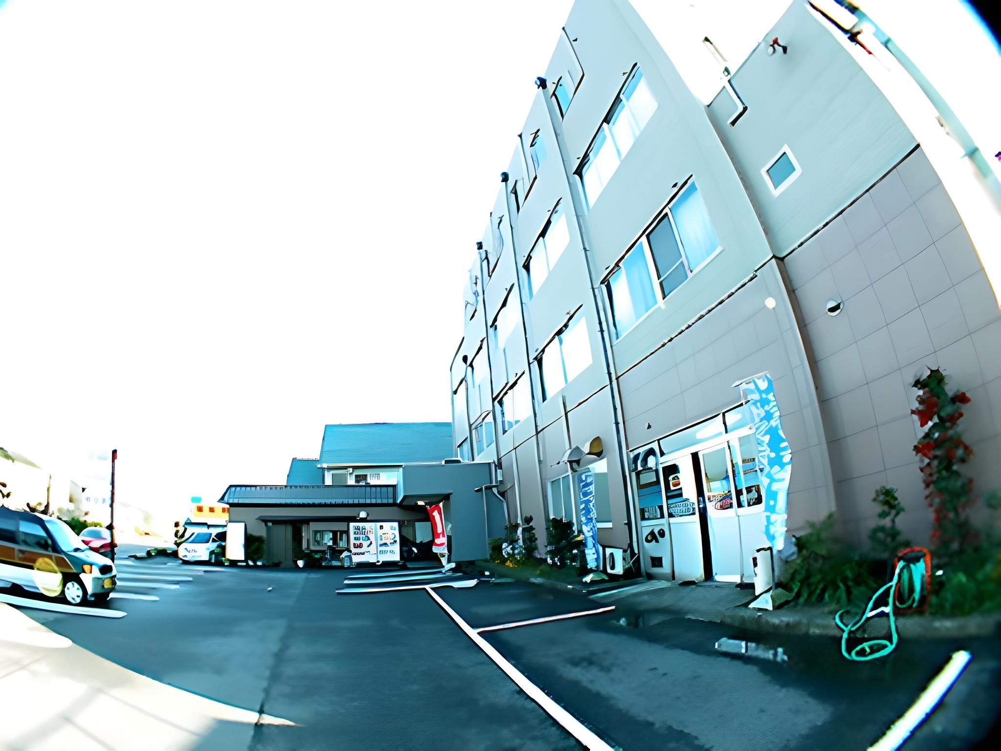 Фото Business Hotel Bl Kuwana