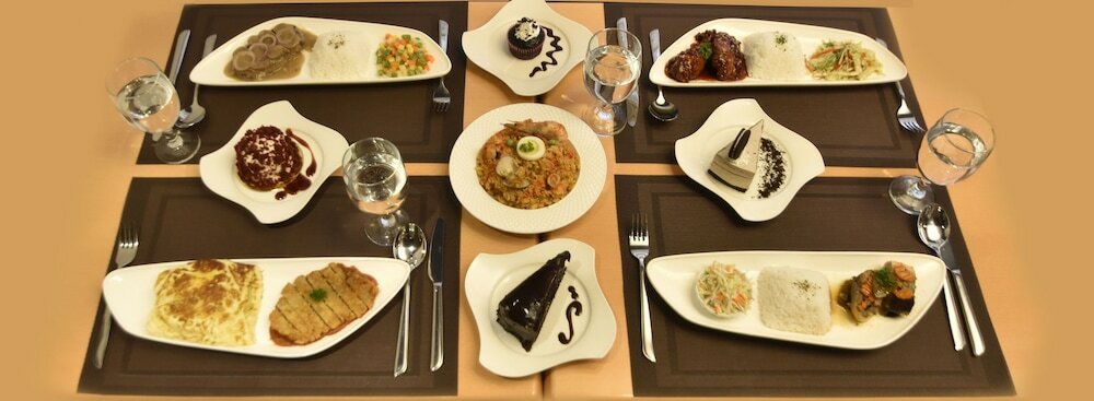 Фото Tacloban Plaza Hotel