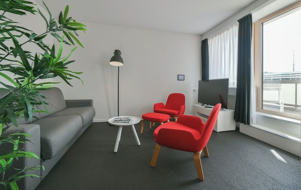 Фото Home Swiss Hotel