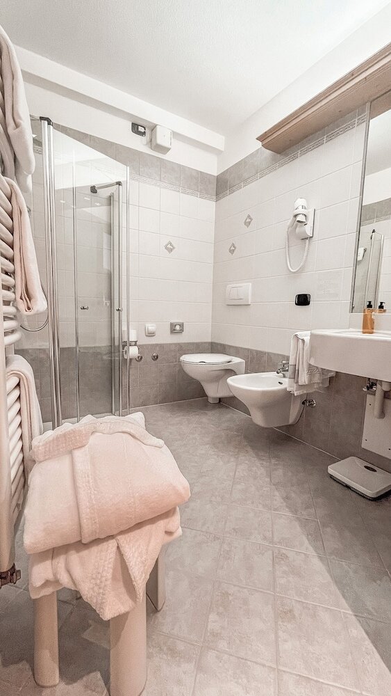 Фото Hotel Flora