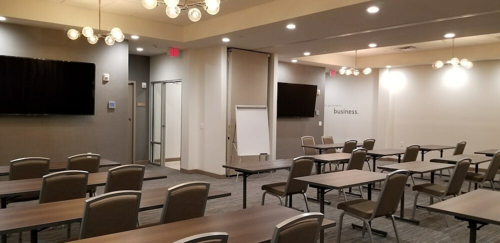 Фото Even Hotel Eugene, an Ihg Hotel