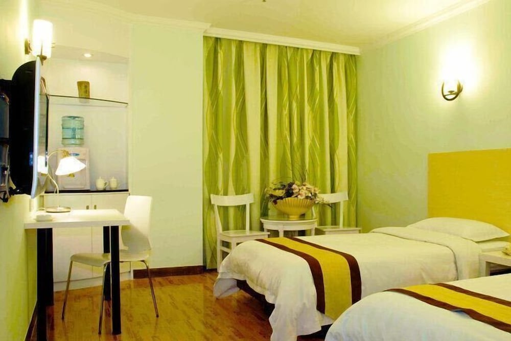 Фото Ln White House Hotel