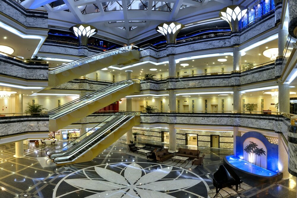 Фото Baohua Harbour View Hotel