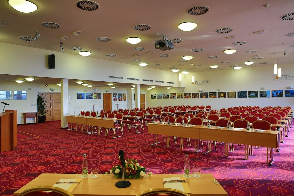 Фото Отель Primavera Hotel & Congress centre