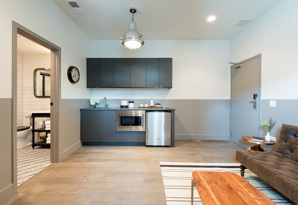 Фото The Chicago Hotel Collection River North