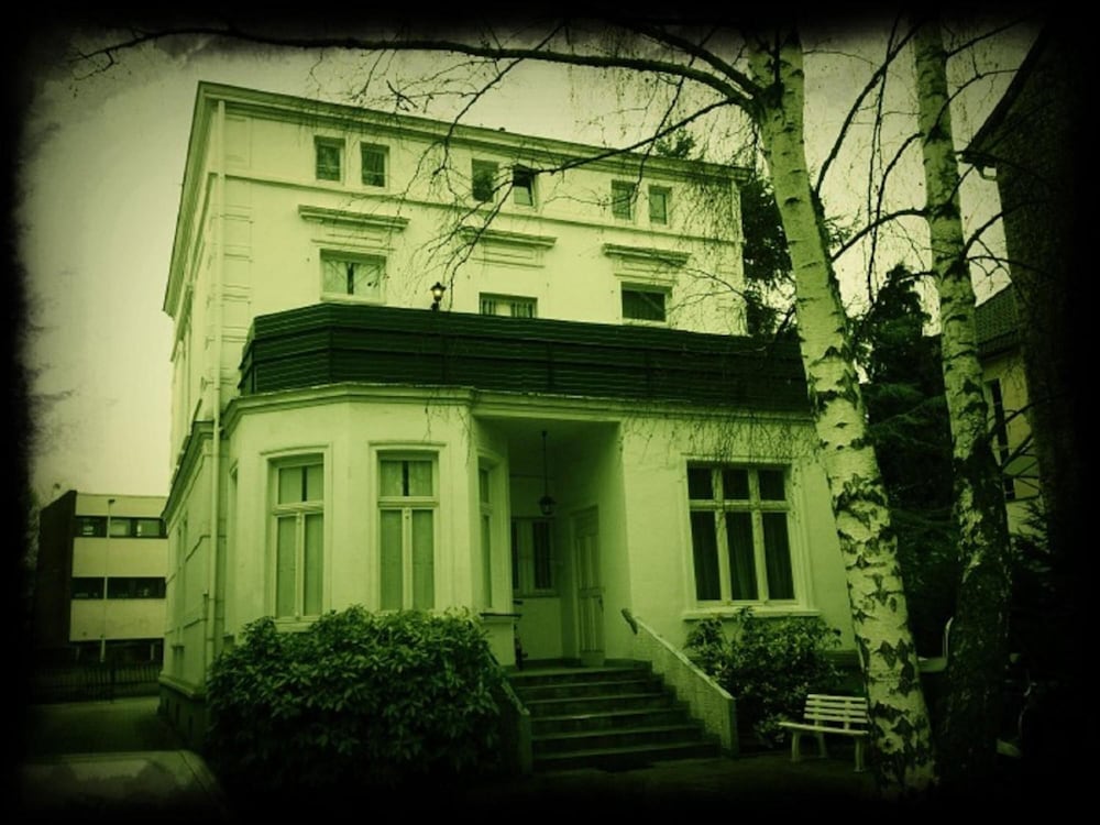 Фото A&s Ferienwohnungen Koblenzer Strasse