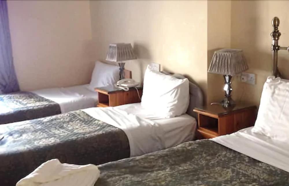 Фото Acorn Guest House