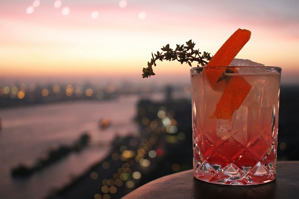 Фото Empire Riverside Hotel