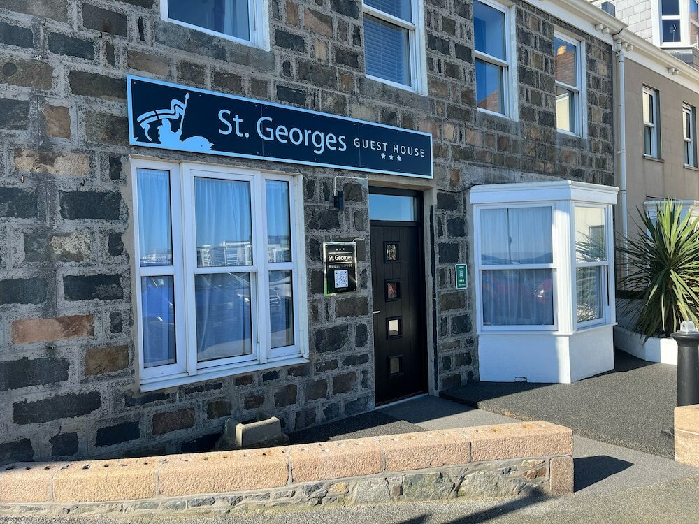 Фото St George's Guesthouse