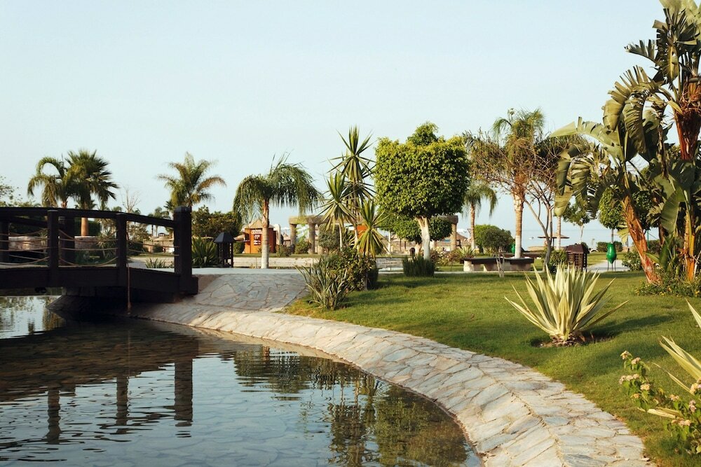 Фото Movenpick Resort El Sokhna