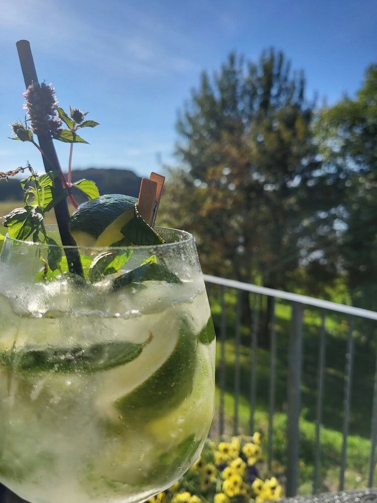 Фото Gistihusið - Lake Hotel Egilsstadir