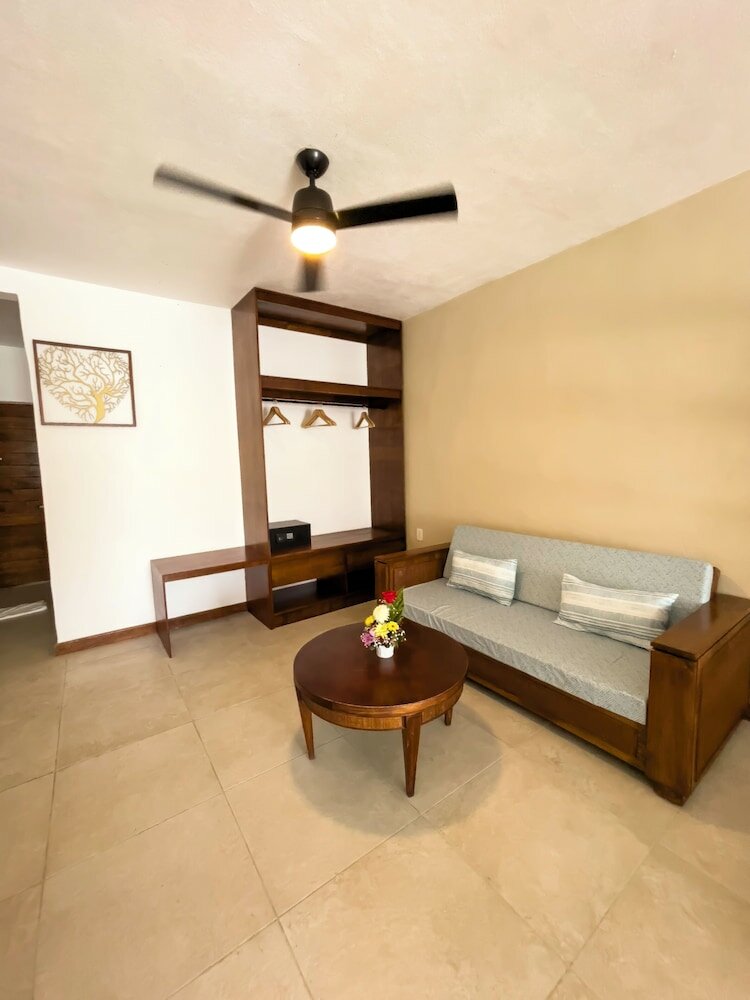 Фото Ocean Drive Hotel - Isla Mujeres
