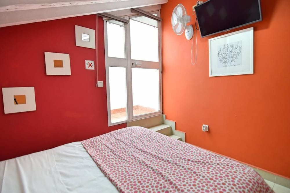 Фото Apartamentos Marqués de la Merced