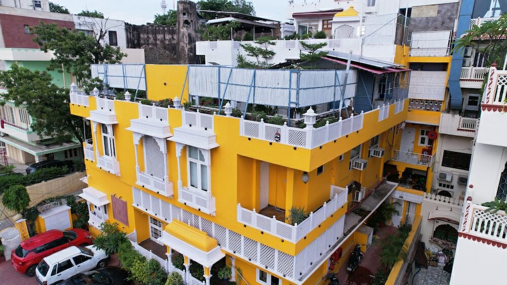 Фото Chitra Katha