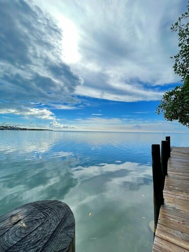 Внешний вид отеля Coconut Cove Resort and Marina в Исламораде, фото 5