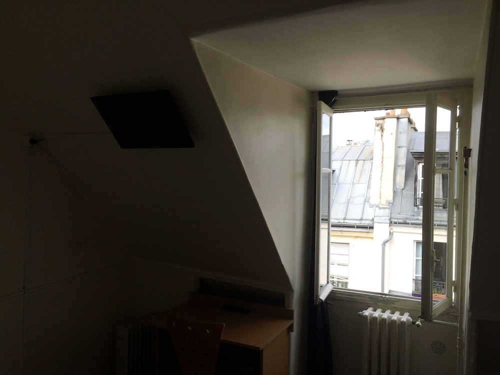 Фото Au Royal Mad Hotel