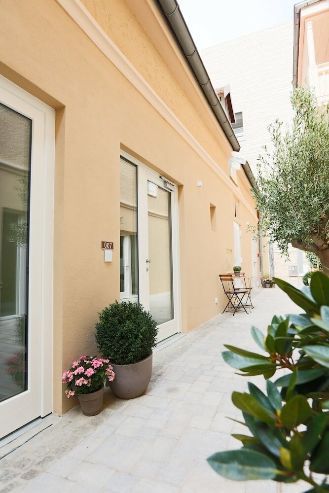 Фото Hotel Am Peterstor