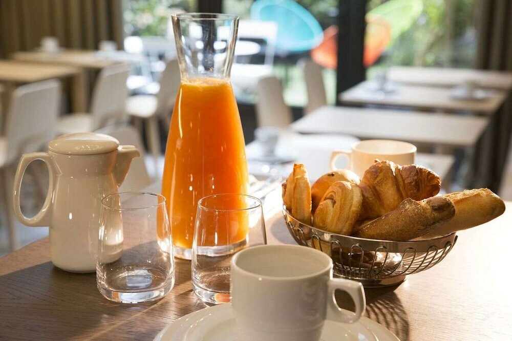 Фото Hotel Eden Paris