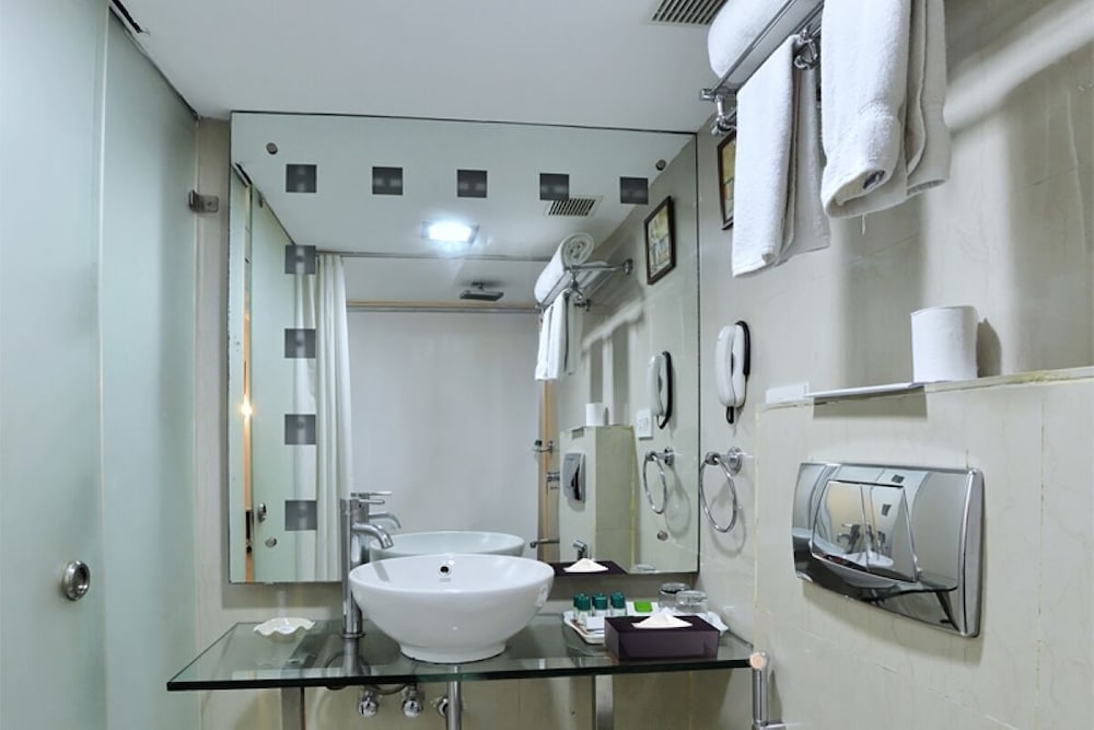 Фото Ambica Empire