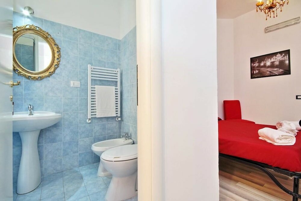 Фото Lucky Holiday Rooms