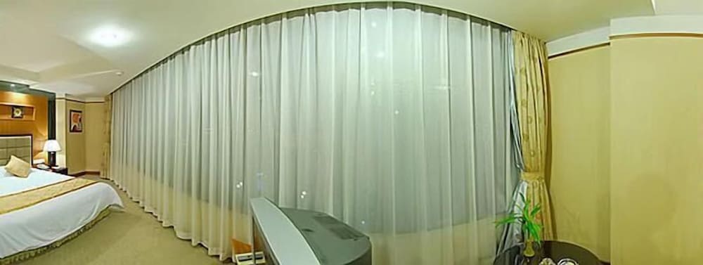 Фото Xi'an Hotel