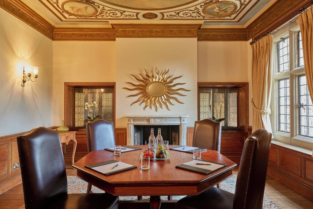 Фото Rhinefield House Hotel