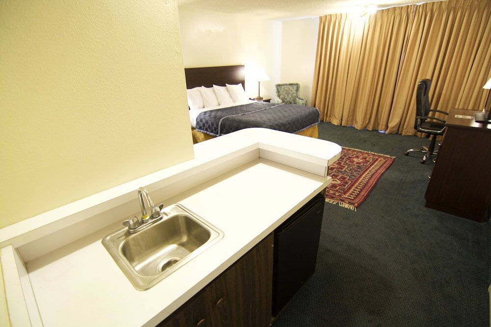 Фото Royal Plaza Inn