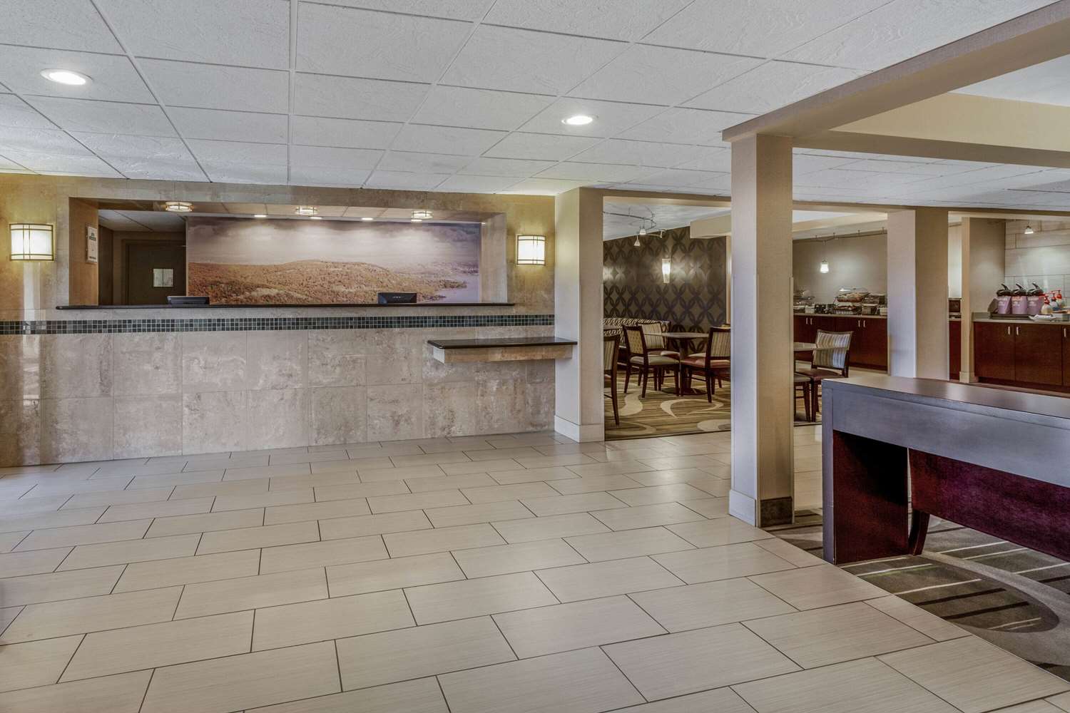 Фото La Quinta Inn by Wyndham Binghamton - Johnson City