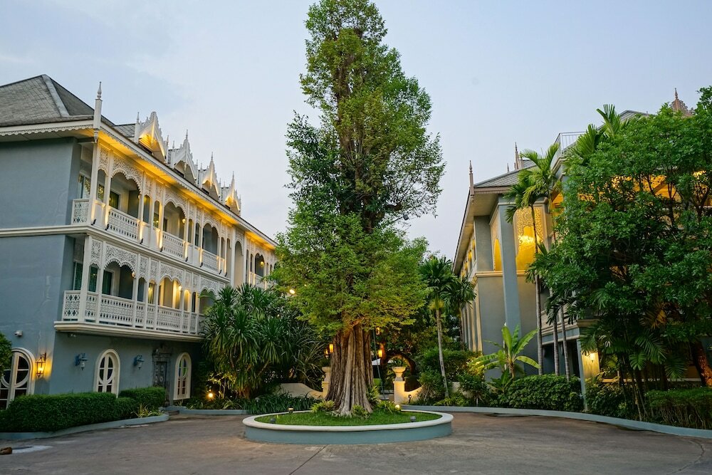 Фото At Pingnakorn Riverside Hotel Chiangmai