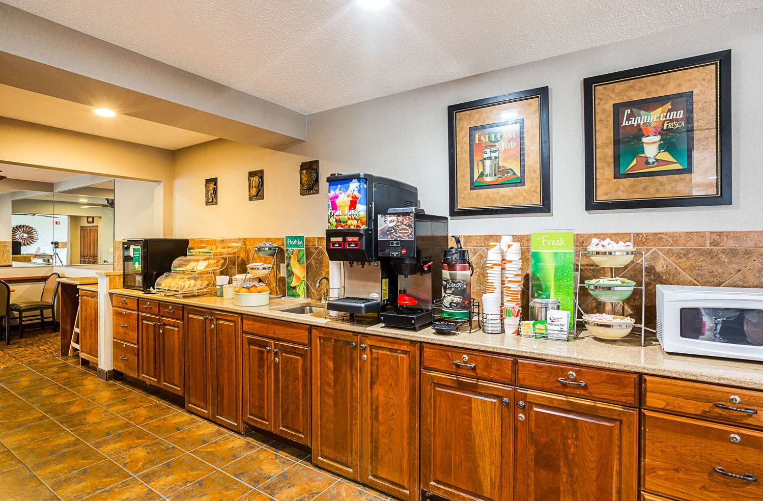 Фото Quality Inn Mitchell