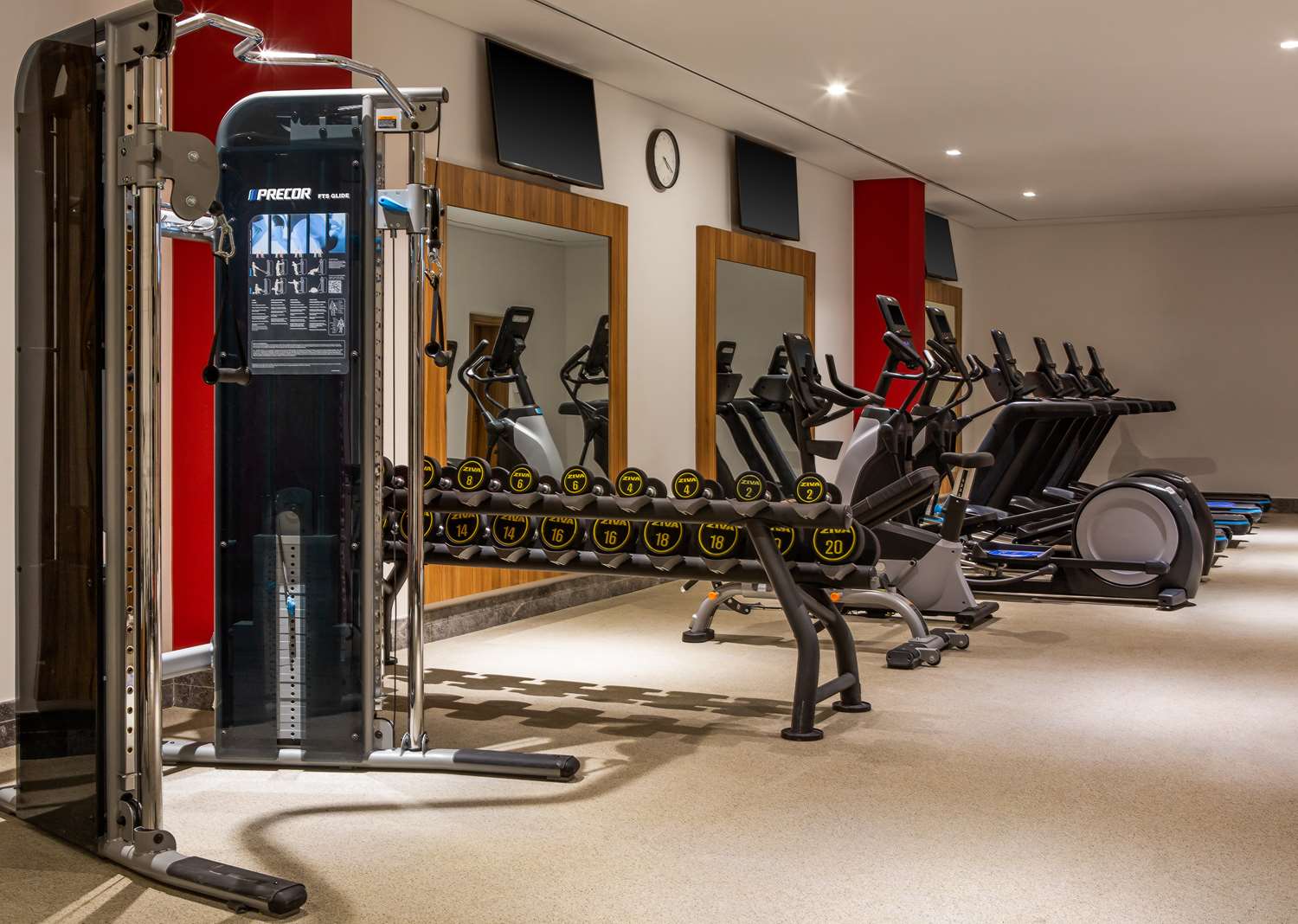 Фото Hilton Garden Inn Riyadh Financial District