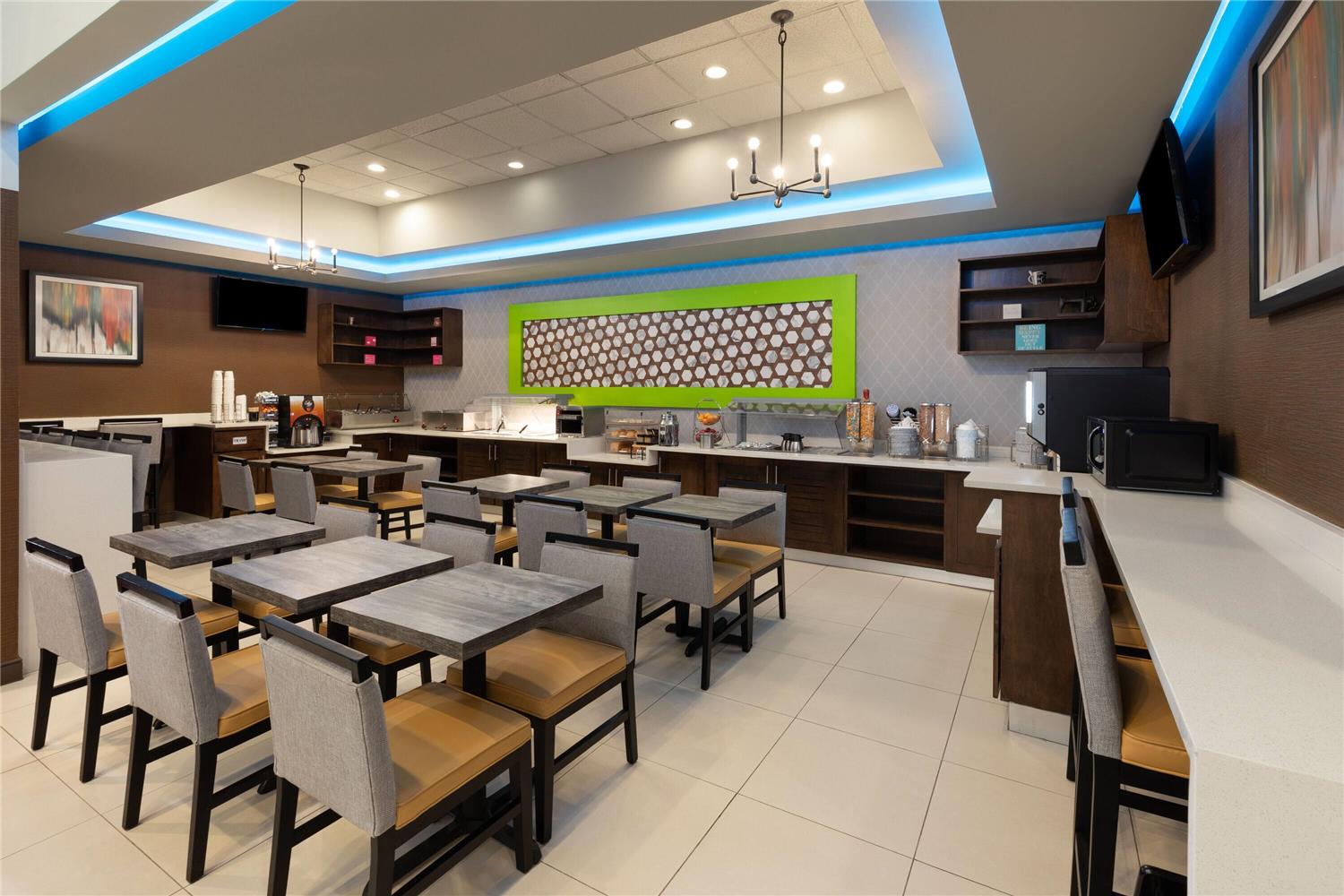 Фото Ramada by Wyndham El Paso