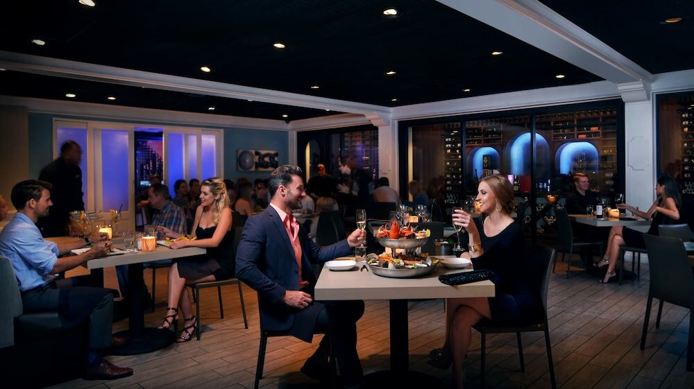 Фото Riverside Hotel