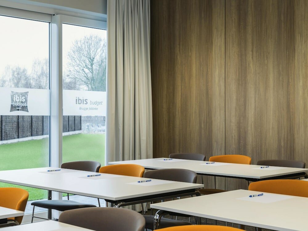 Фото Ibis Budget Brugge Jabbeke