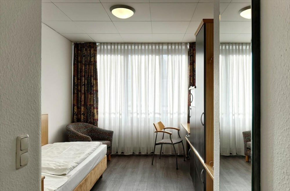 Фото Opera Hotel Köln